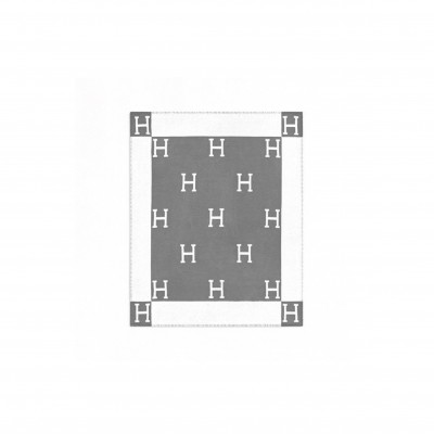 HERMÈS AVALON THROW BLANKET H102668 (170*135cm) HERMÈS AVALON THROW BLANKET H102668 (170*135cm)